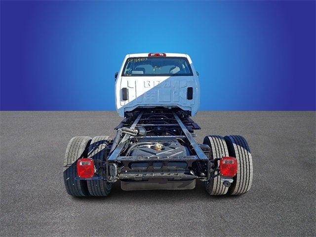 2025 Chevrolet Silverado 5500 HD Work Truck