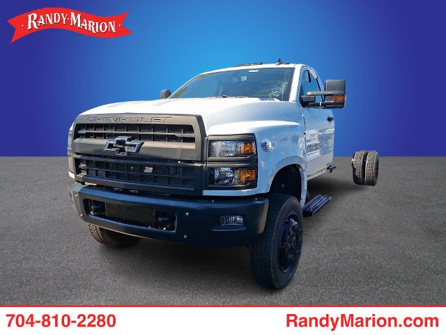 2022 Chevrolet Silverado 6500 HD Work Truck