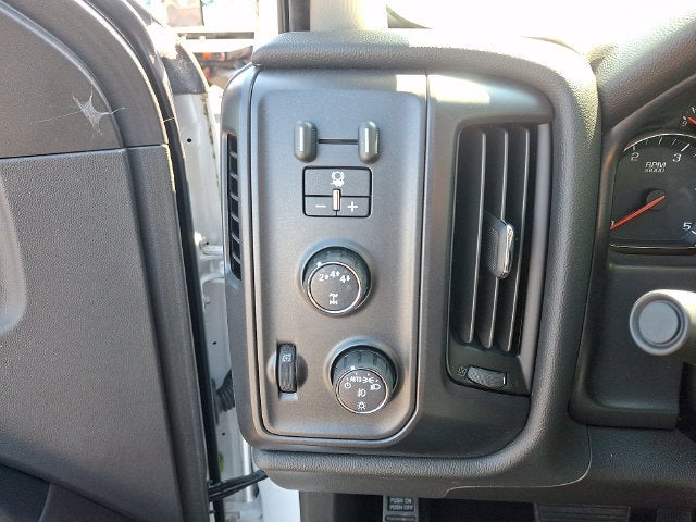 2022 Chevrolet Silverado 6500 HD Work Truck