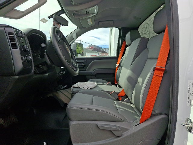 2022 Chevrolet Silverado 6500 HD Work Truck