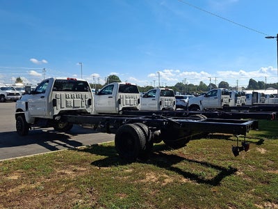 2022 Chevrolet Silverado 6500 HD Work Truck