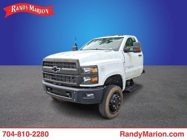 2022 Chevrolet Silverado 6500 HD Work Truck
