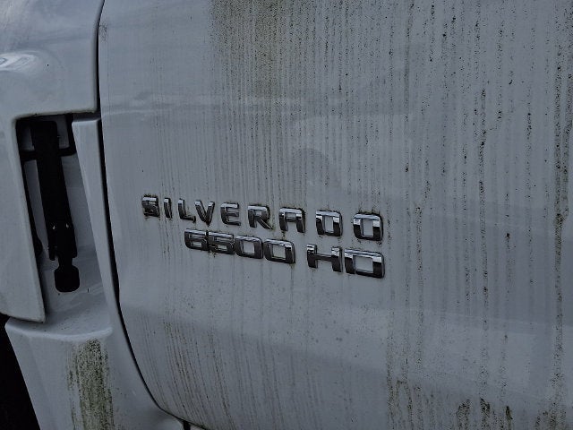 2022 Chevrolet Silverado 6500 HD Work Truck