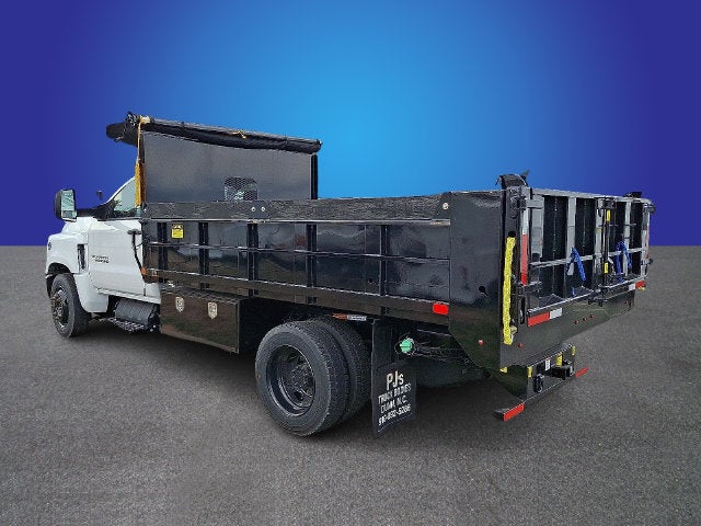2022 Chevrolet Silverado 6500 HD Work Truck