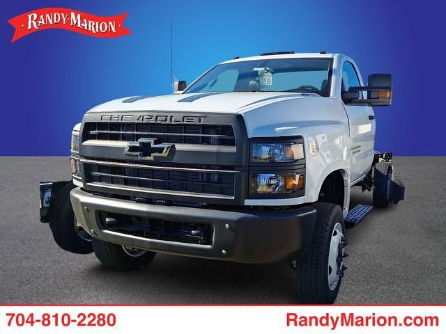 2024 Chevrolet Silverado 6500 HD Work Truck