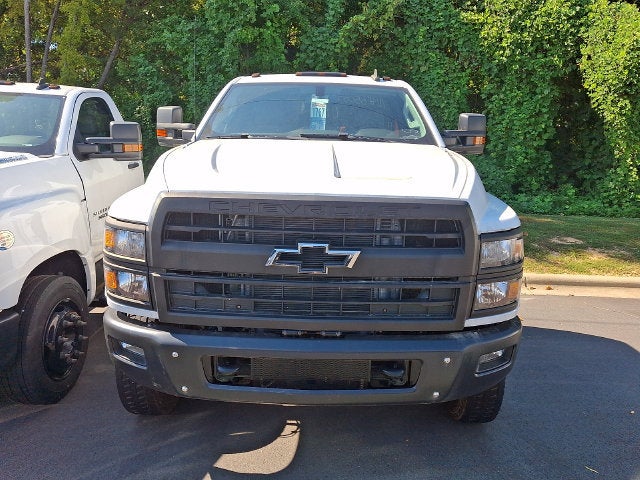 2022 Chevrolet Silverado 6500 HD Work Truck
