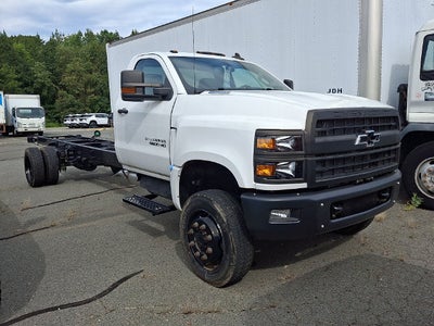 2022 Chevrolet Silverado 6500 HD Work Truck
