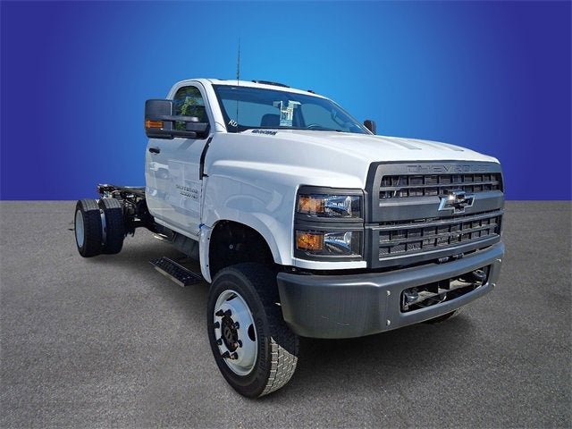 2024 Chevrolet Silverado 6500 HD Work Truck