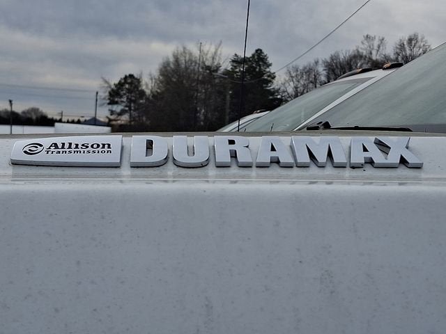 2024 Chevrolet Silverado 6500 HD Work Truck