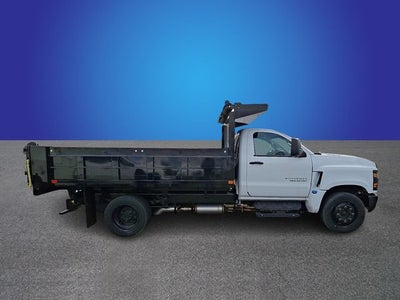 2022 Chevrolet Silverado 6500 HD Work Truck