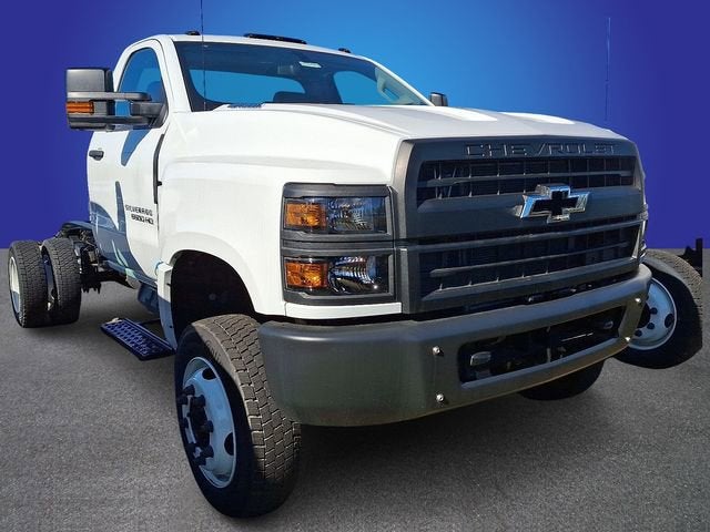2024 Chevrolet Silverado 6500 HD Work Truck