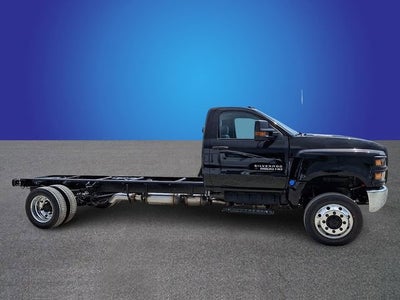 2026 Chevrolet Silverado 6500 HD LT