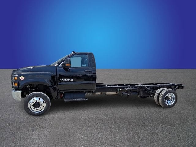 2026 Chevrolet Silverado 6500 HD LT