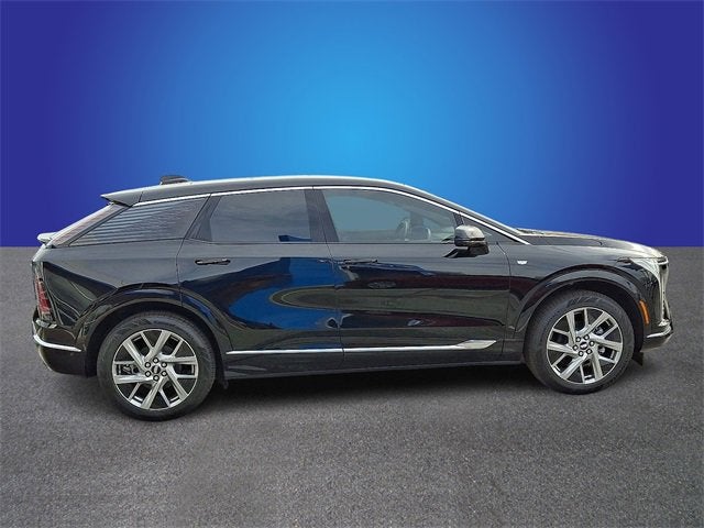 2026 Cadillac OPTIQ Luxury