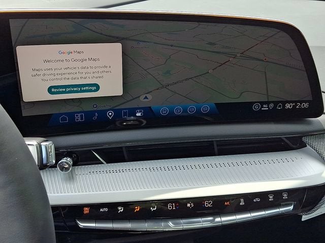 2027 Cadillac OPTIQ Luxury