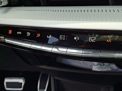 2027 Cadillac OPTIQ Luxury
