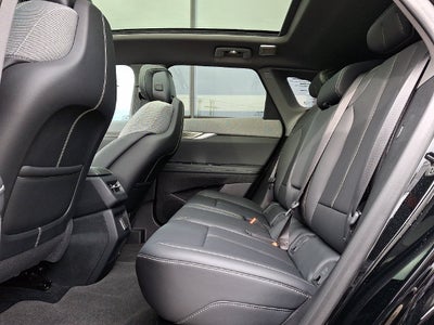 2027 Cadillac OPTIQ Luxury