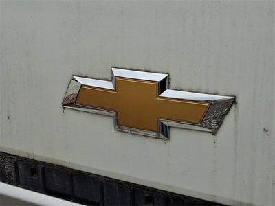 2023 Chevrolet Low Cab Forward 3500 Base