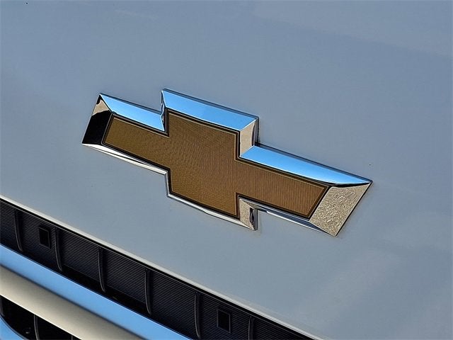 2023 Chevrolet Low Cab Forward 3500 Base