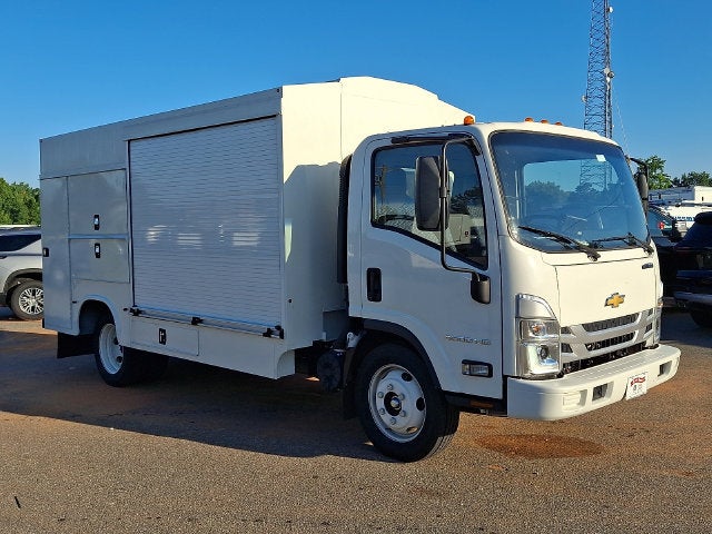 2024 Chevrolet Low Cab Forward 4500 HG Base