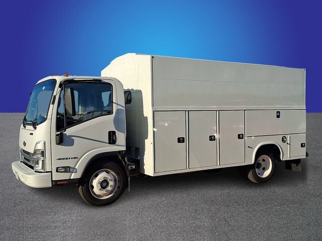 2025 Chevrolet Low Cab Forward 4500 HG Base