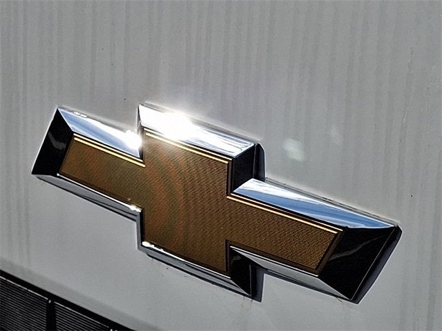 2025 Chevrolet Low Cab Forward 5500 XG Base