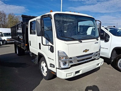 2025 Chevrolet Low Cab Forward 5500 XG Base
