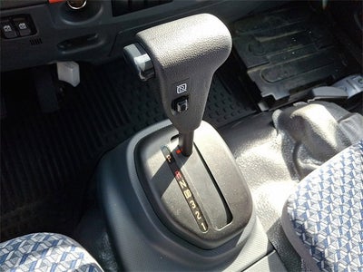 2025 Chevrolet Low Cab Forward 5500 XG Base