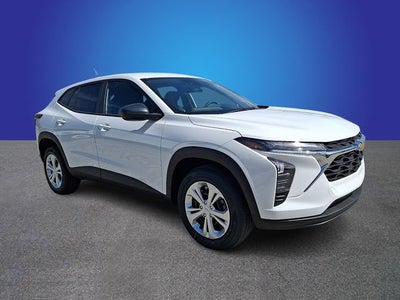 2026 Chevrolet Trax LS