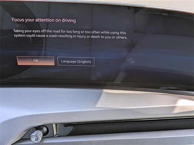 2026 Cadillac VISTIQ Luxury