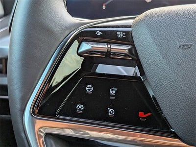 2026 Cadillac VISTIQ Luxury