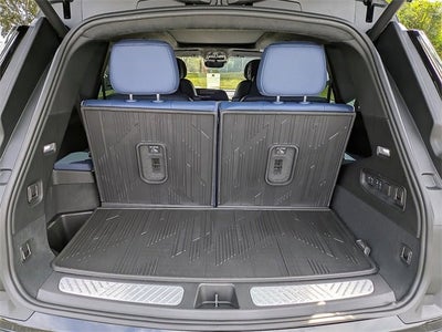 2026 Cadillac VISTIQ Premium Luxury