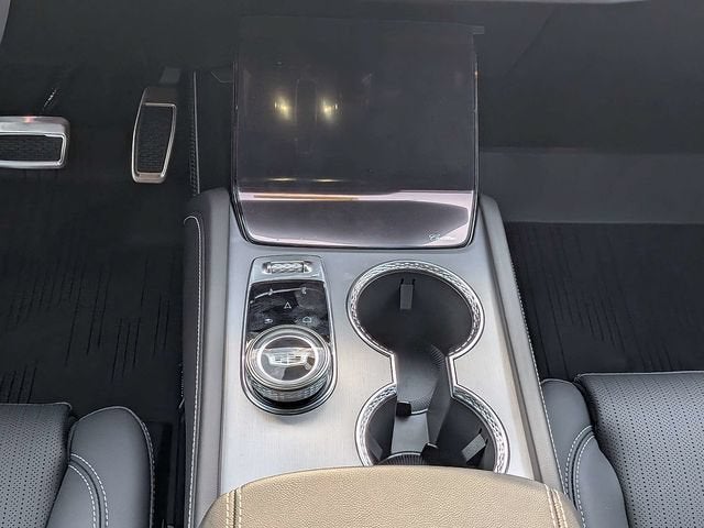 2027 Cadillac VISTIQ Sport