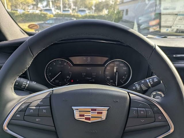 2026 Cadillac XT5 Luxury