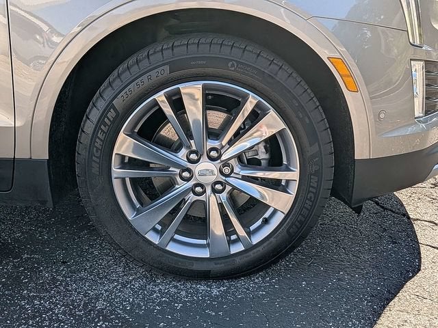 2023 Cadillac XT5 FWD Premium Luxury