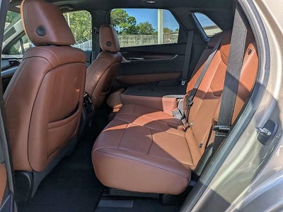 2023 Cadillac XT5 FWD Premium Luxury
