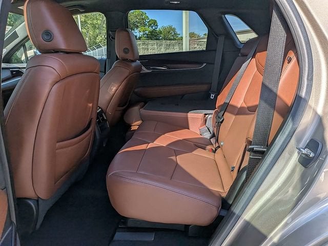 2023 Cadillac XT5 FWD Premium Luxury