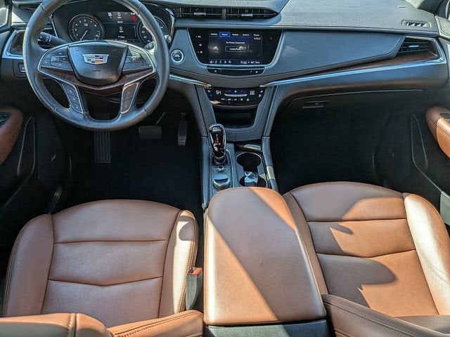 2023 Cadillac XT5 FWD Premium Luxury
