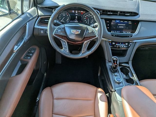 2023 Cadillac XT5 FWD Premium Luxury
