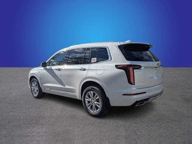 2025 Cadillac XT6 Luxury
