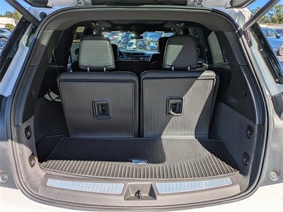 2025 Cadillac XT6 Luxury