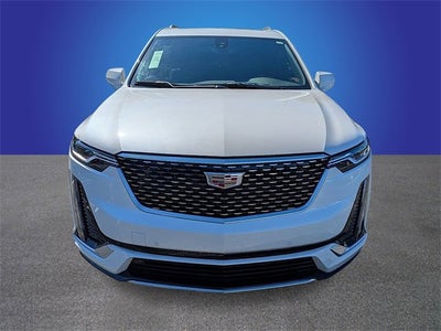 2025 Cadillac XT6 Luxury