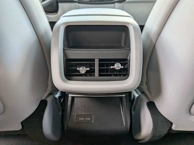 2024 Cadillac LYRIQ Luxury 1