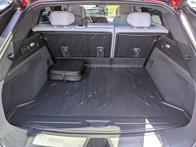 2026 Cadillac LYRIQ Premium Sport
