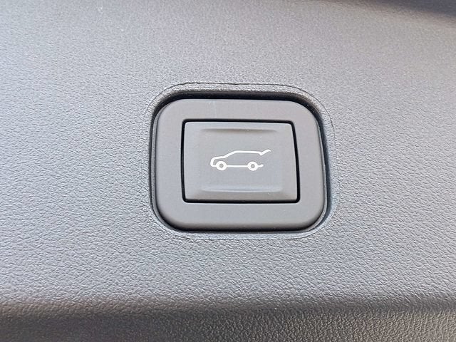 2026 Cadillac LYRIQ Premium Sport
