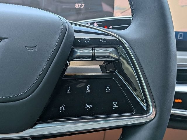 2026 Cadillac LYRIQ Signature Sport