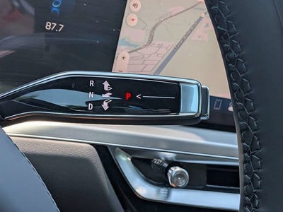 2026 Cadillac LYRIQ Signature Sport
