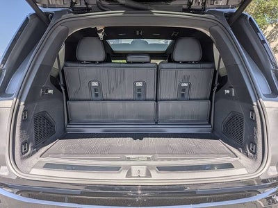 2026 Cadillac ESCALADE IQL Sport