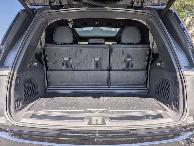 2026 Cadillac ESCALADE IQL Sport