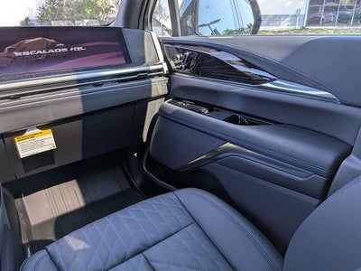2026 Cadillac ESCALADE IQL Sport